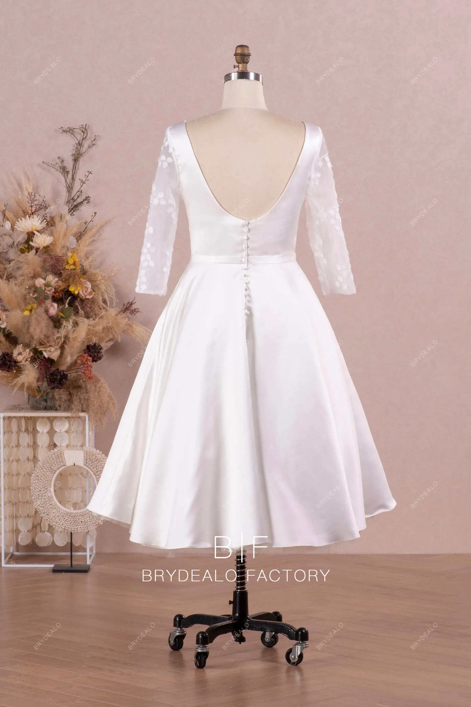 Elegant Satin Bateau Neck 3/4 Sleeves Lace Short Bridal Dress